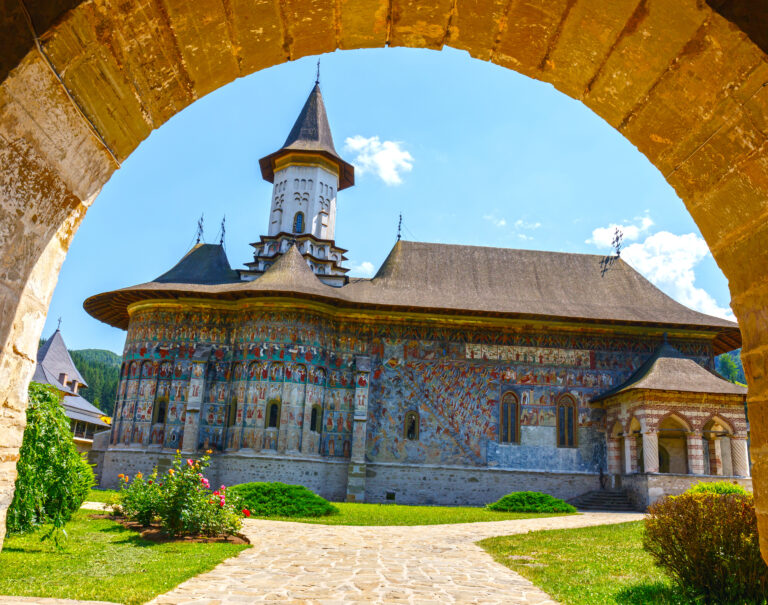 Eglises peintes de Roumanie Pèlerinage en Roumanie